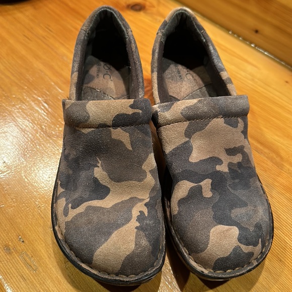 BOC Camo Clogs - Picture 3 of 6